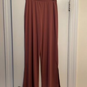 Zara Women's Wide Leg Pants in Rust